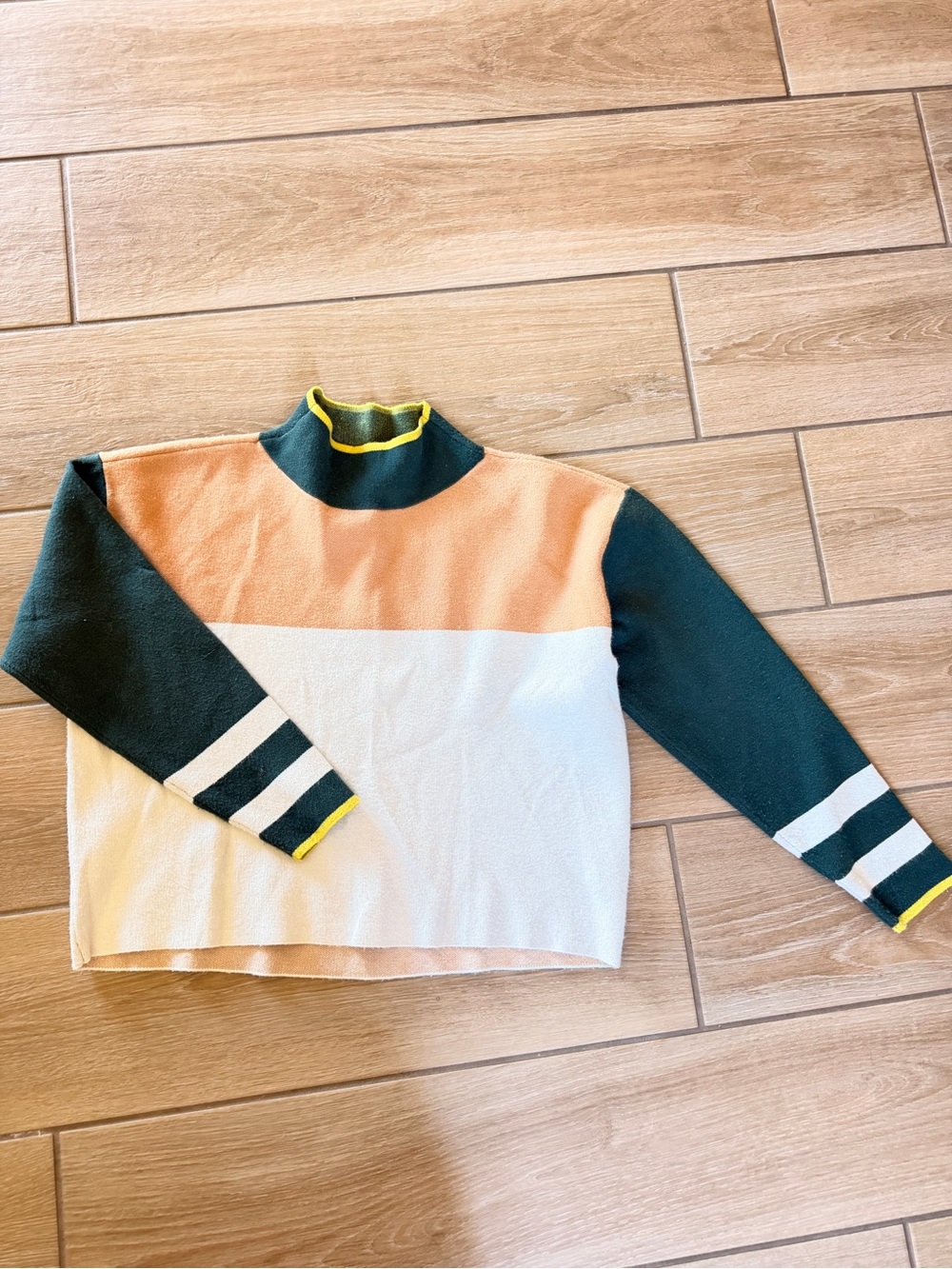 Maeve Colorblock Mock Neck Sweater in Peach, White & Forest Green
